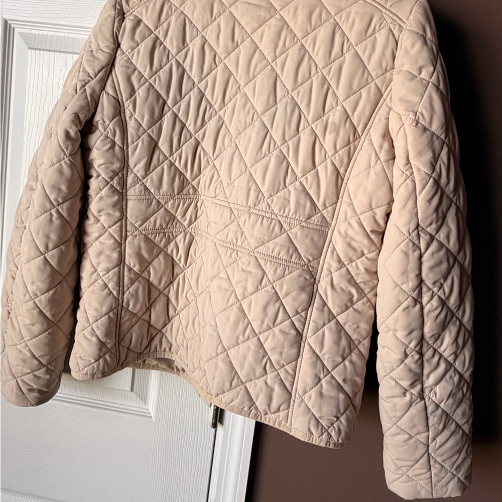 J CREW Quilted Cream Women's Jacket — make an offer! - Picture 6 of 8